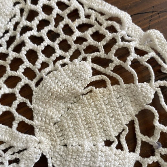 Vintage Lace Crochet Doily Cream Off White Beige Doilie Cottagecore set of 3 - Picture 5 of 13